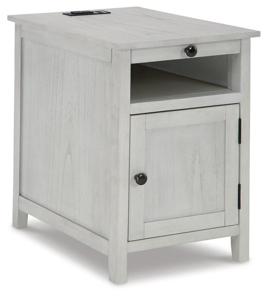 Treytown Chair Side End Table - alternate view 2