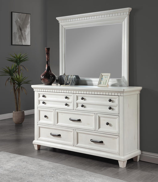 B078 - Mirror - White