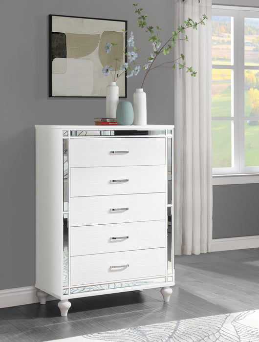 B224 - Chest - Gloss - alternate view 2
