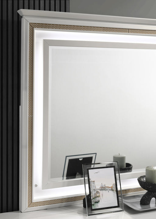 B026 - Mirror - White - alternate view 2