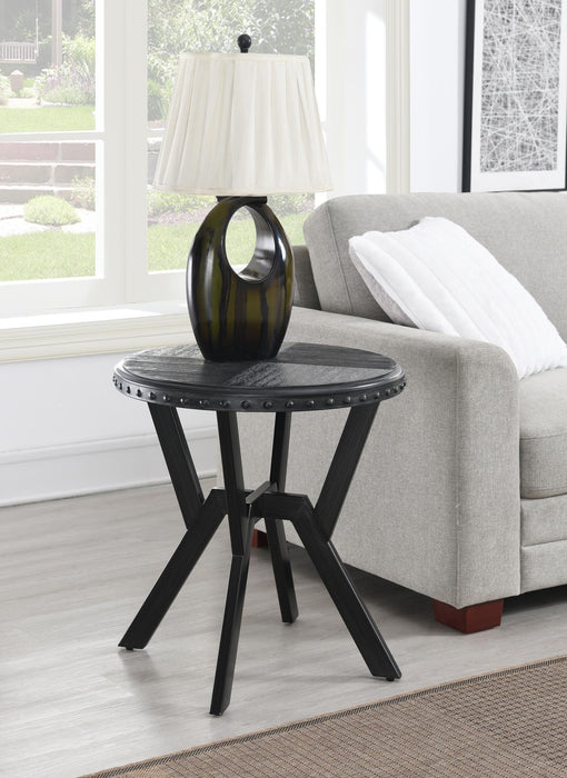 T116 - Table - alternate view 2