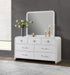 B093 - Dresser - White