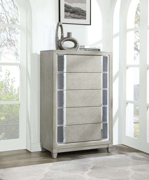 B090 - Chest - Gray