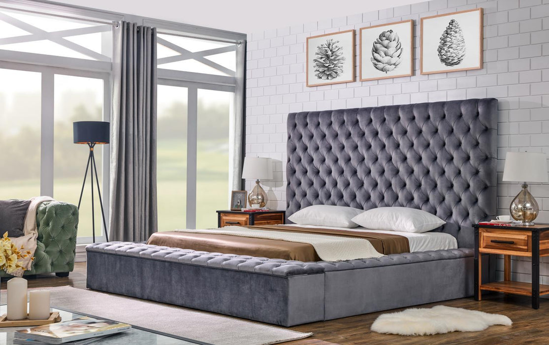 B563 - Velvet Bed - alternate view 2