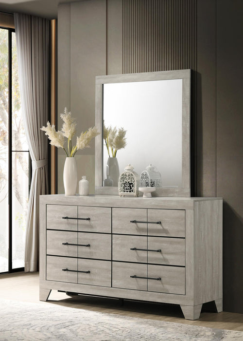 B420 - Bed - alternate view 2