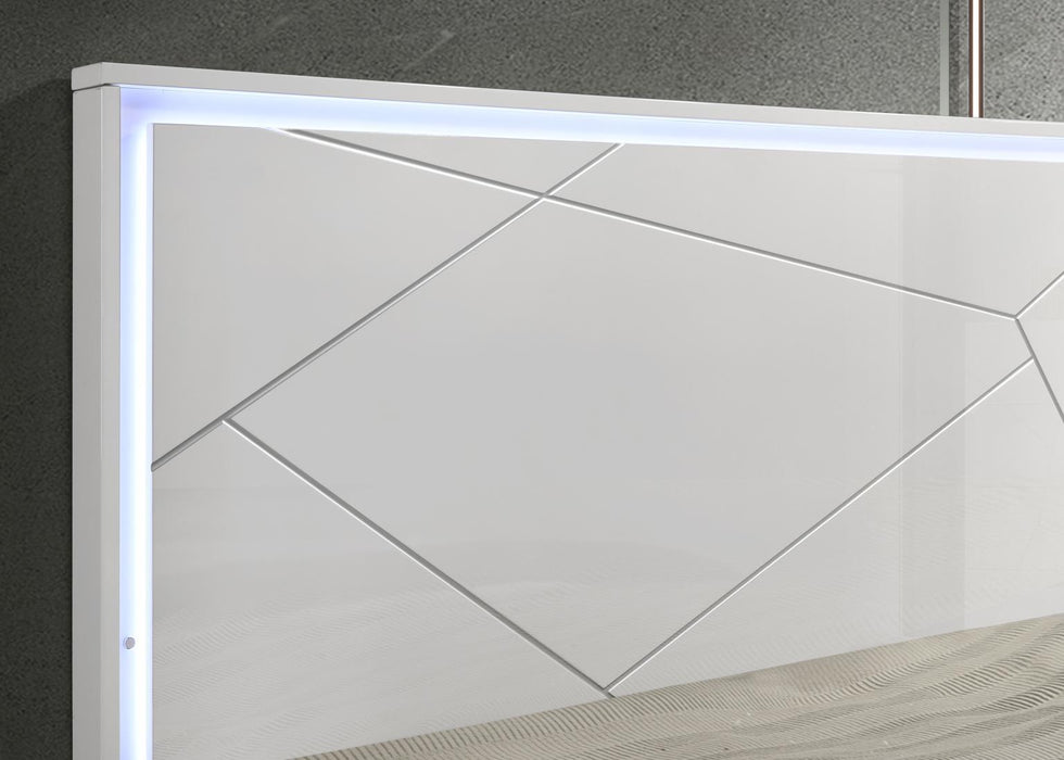 B121 - Bedroom Set - alternate view 2