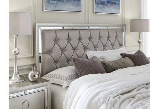 Riley - 6 Piece King Bedroom Set (Bed, 2 Dressers, Mirror, 2 Nightstands) - Silver - alternate view 2