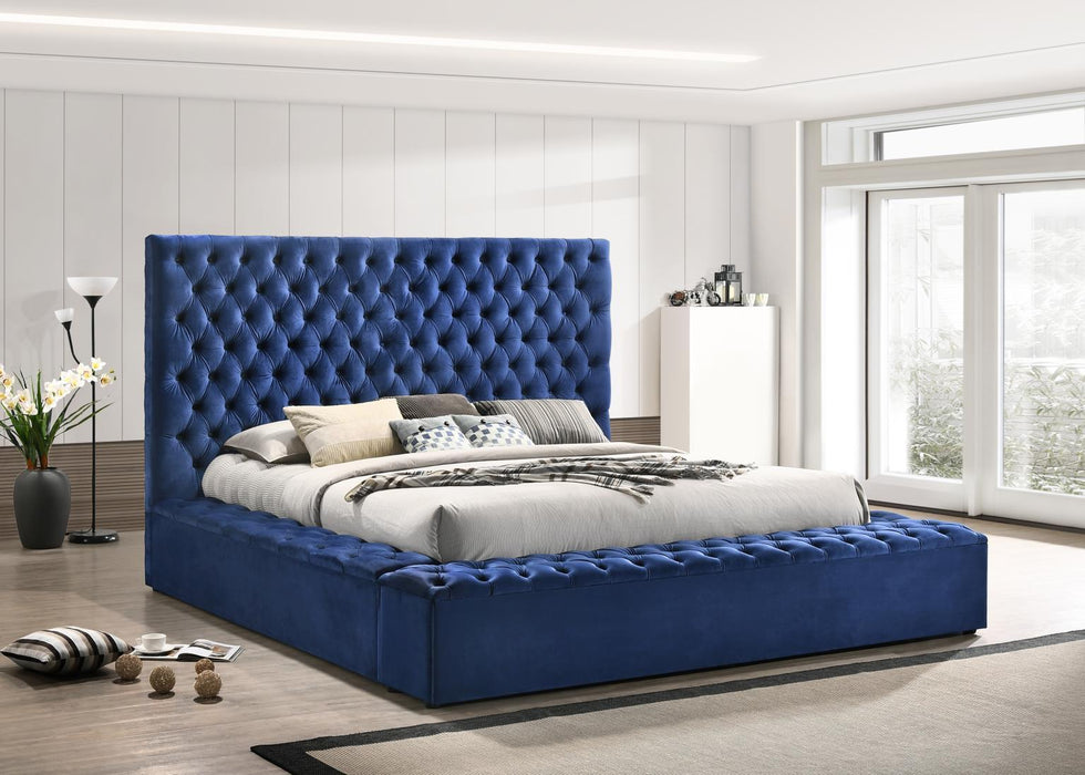 B564 - Velvet Bed - alternate view 3