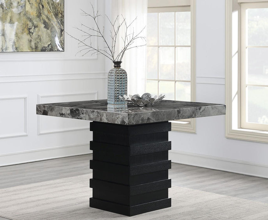 D136 - Dining Room Set - alternate view 4