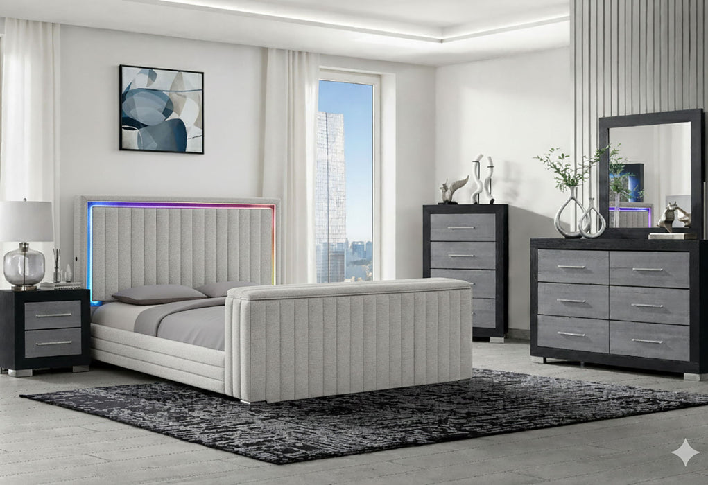 Elias - 5 Piece King Bedroom Set TV Footboard - Black / Dark Gray - alternate view 3