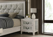 B505 - Bed - alternate view 4