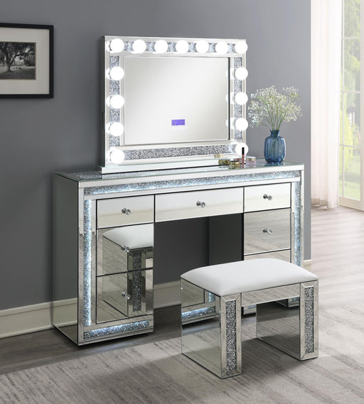 G-320 - Glamour Vanity Stool - Pearl Silver - alternate view 2