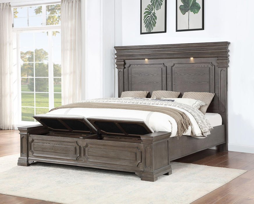 B067 - Bed - alternate view 3