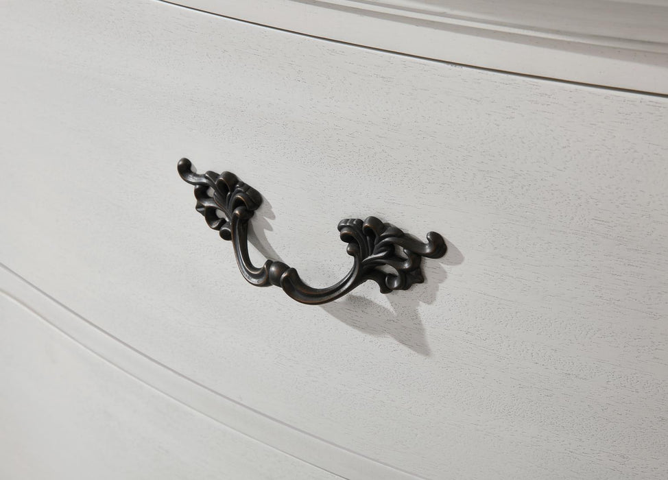 B072 - Chest - Antique White - alternate view 3