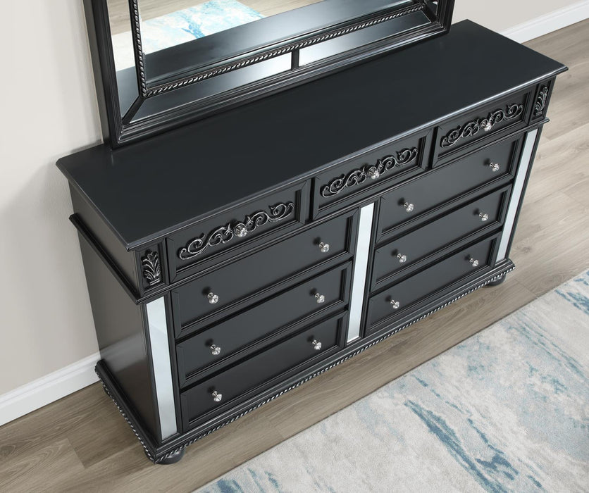 B091 - Bedroom Set - alternate view 4