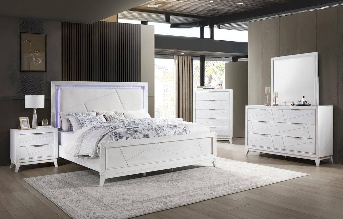 B242 - Chest - Antique White - alternate view 4