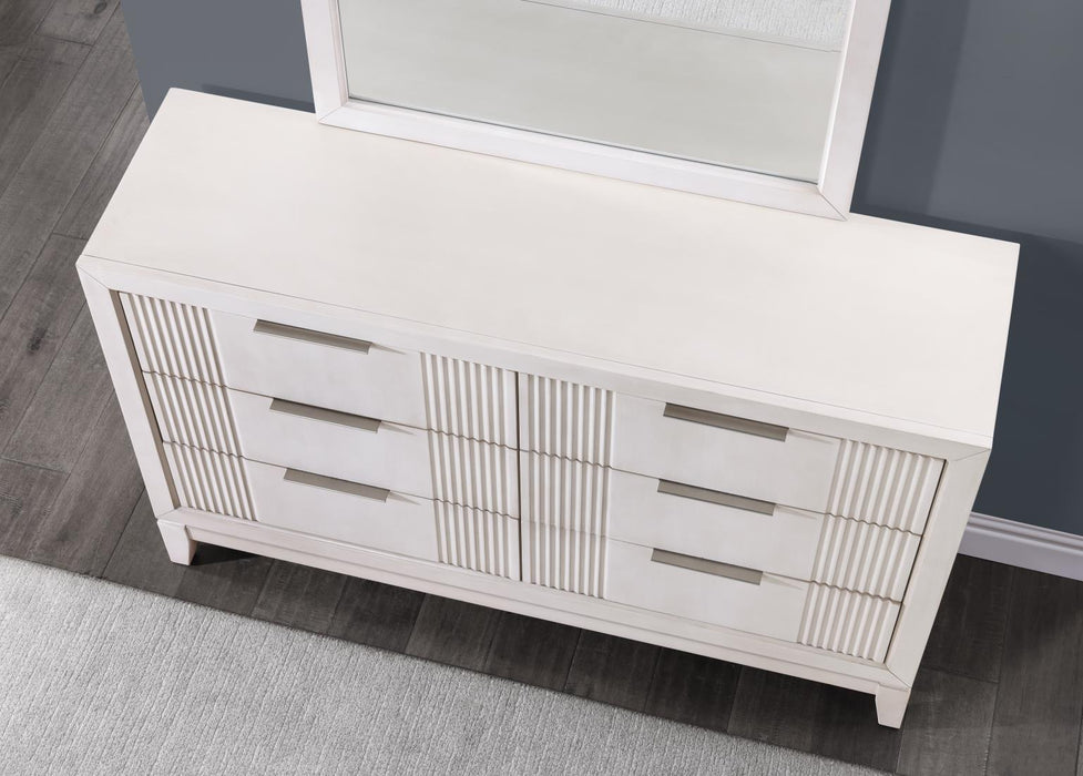 B252 - Dresser - Beige - alternate view 4