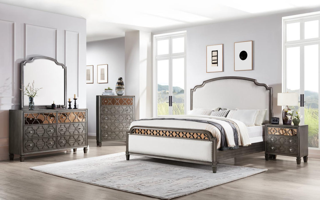 B086 - Bed - alternate view 4