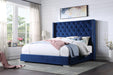 B580 - Velvet Bed