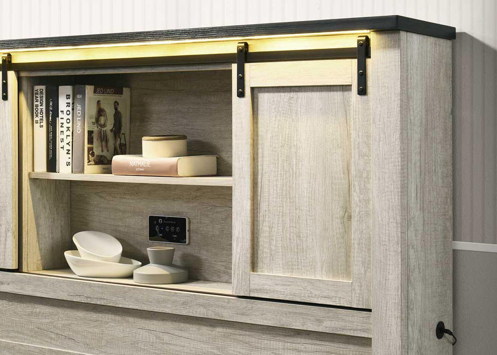 B263 - Bed - alternate view 4