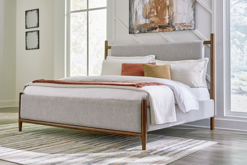 Lyncott  Upholstered Panel Bed - Raleigh Outlet