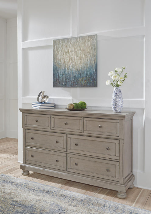 Lettner Dresser - alternate view 3