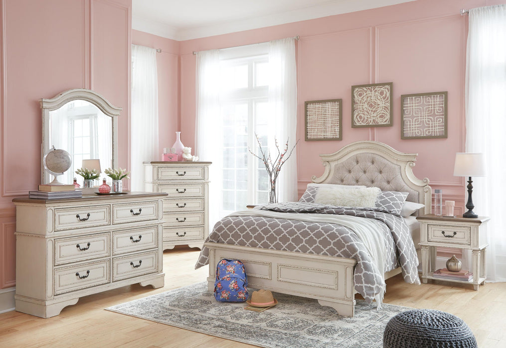 Realyn One Drawer Night Stand - alternate view 7