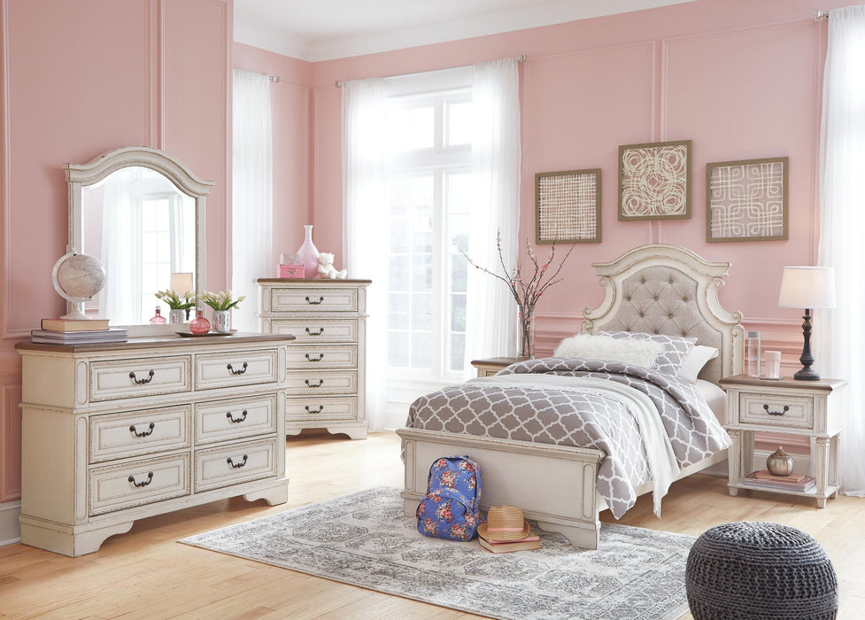 Realyn One Drawer Night Stand - alternate view 5