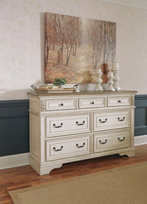 Realyn Dresser - alternate view 4