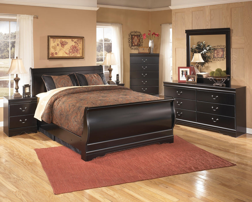 Huey Vineyard Five Drawer Chest - alternate view 5