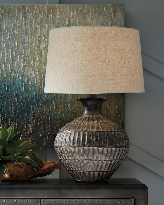 Magan Metal Table Lamp (1/CN) - alternate view 3