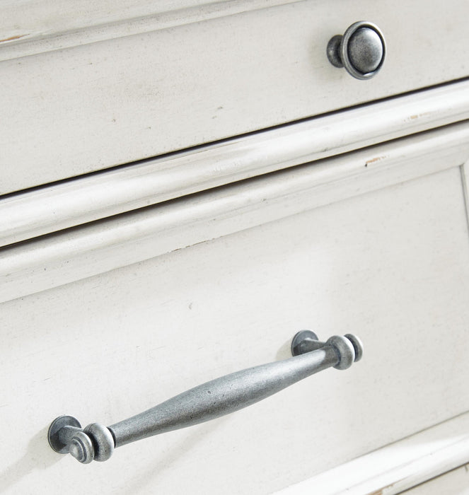 Kanwyn Dresser and Mirror - alternate view 4