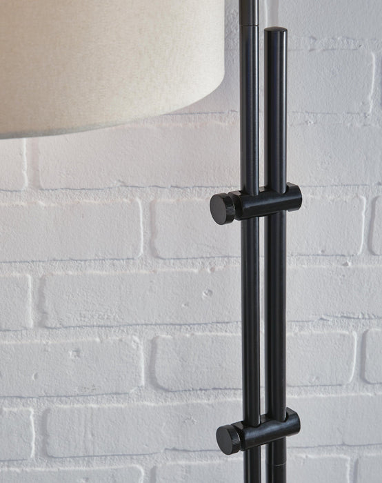 Baronvale Metal Floor Lamp (1/CN) - alternate view 3