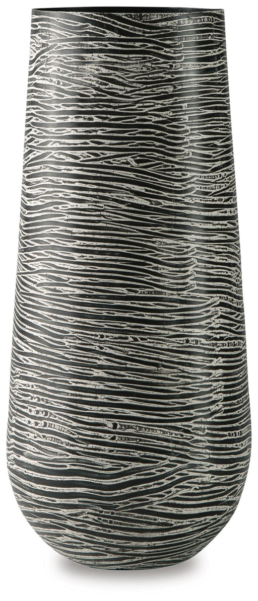 Fynn Vase - alternate view 2