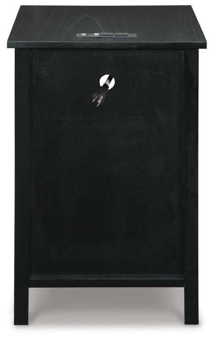 Treytown Chair Side End Table - alternate view 5