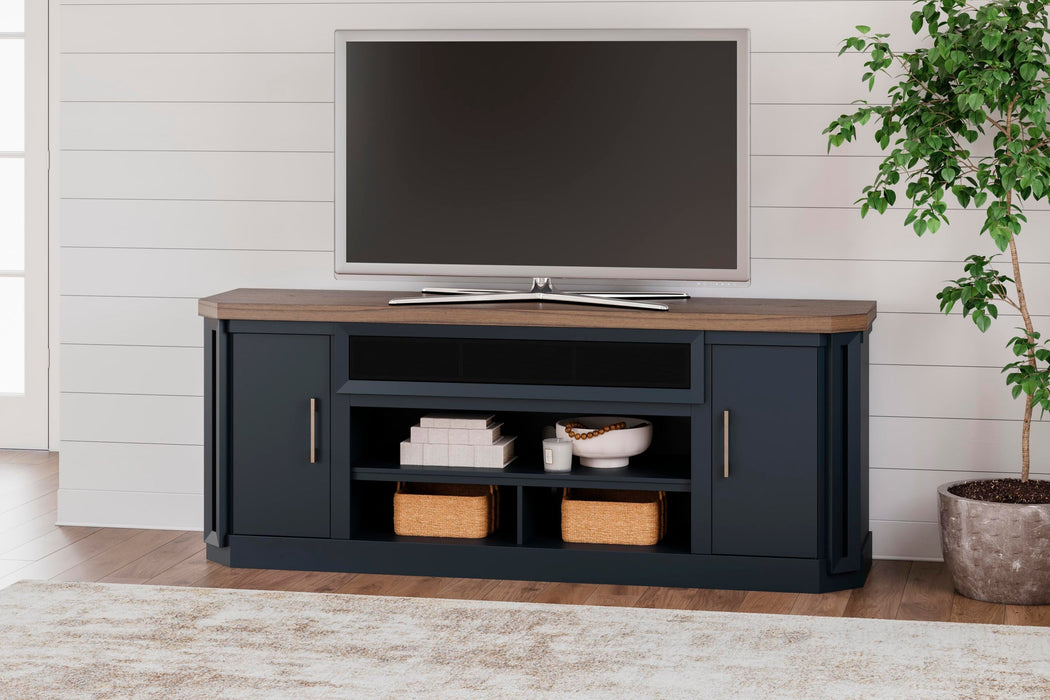 Landocken XL TV Stand w/Fireplace Option - alternate view 3