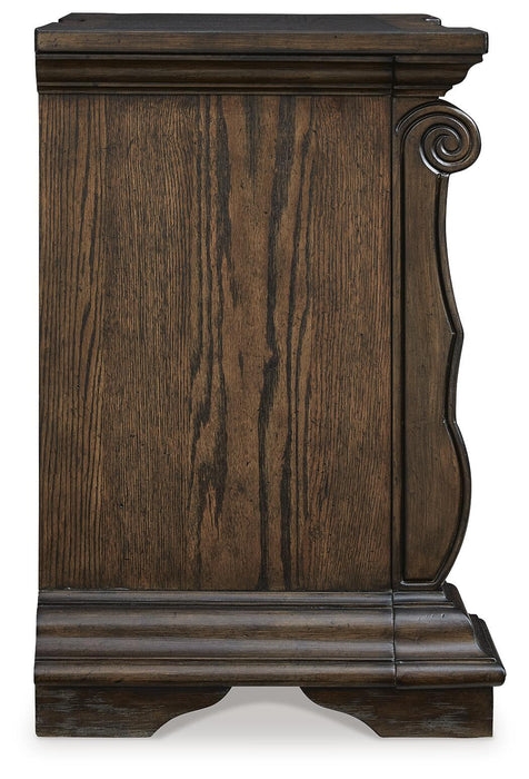 Maylee Three Drawer Night Stand - alternate view 9