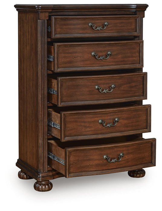 Lavinton Five Drawer Chest - alternate view 4