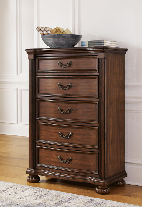 Lavinton Five Drawer Chest - alternate view 3