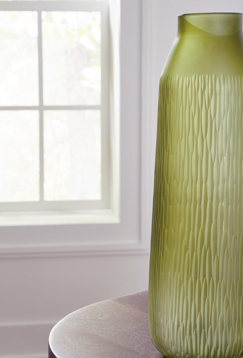 Scottyard Vase - alternate view 3