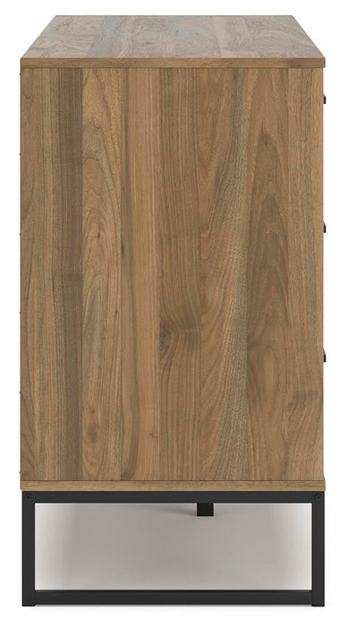 Deanlow Six Drawer Dresser - alternate view 10