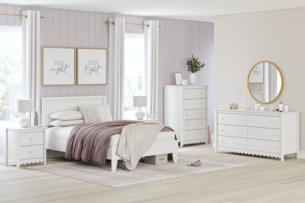 Hallityn Two Drawer Night Stand - alternate view 9