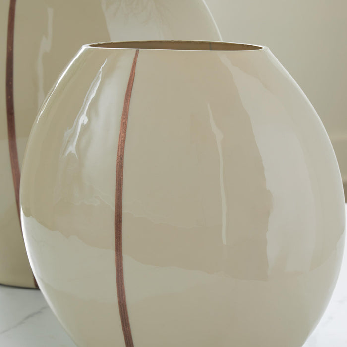 Sheabourne Vase - alternate view 4