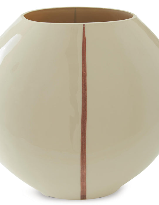 Sheabourne Vase - alternate view 5