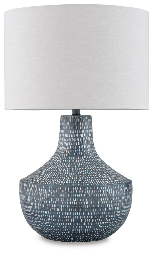Schylarmont Metal Table Lamp (1/CN) - alternate view 2