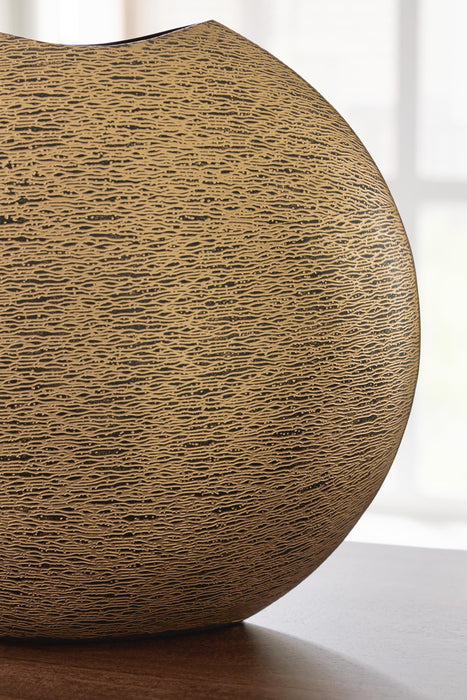 Iansboro Vase - alternate view 4