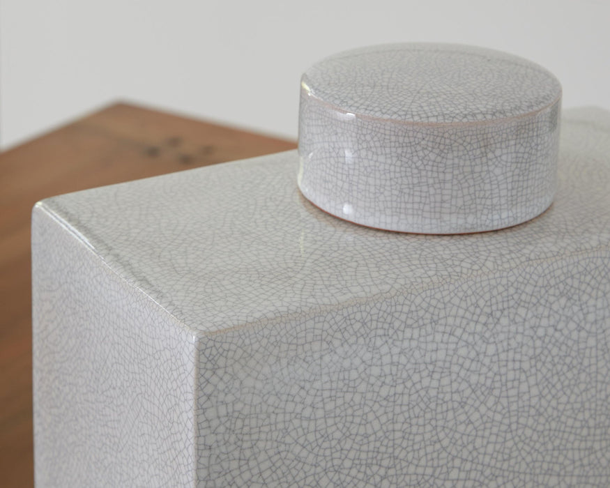 Haddworth Jar - alternate view 4