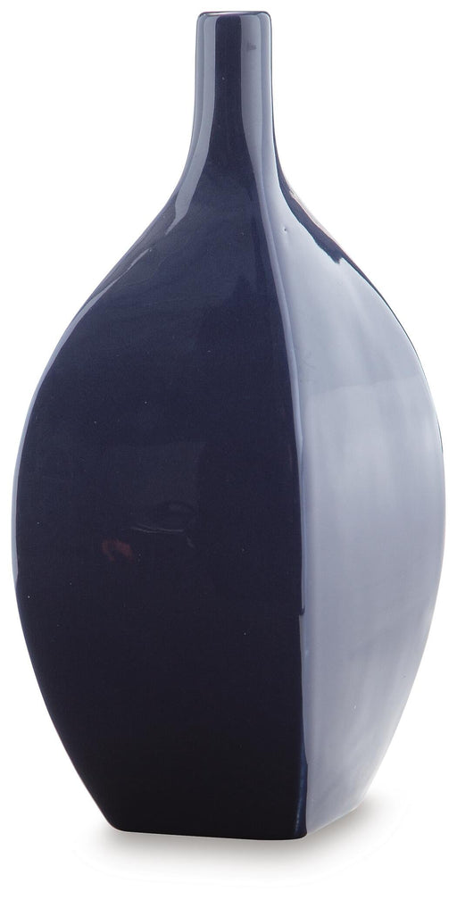 Abtinson Vase - alternate view 2