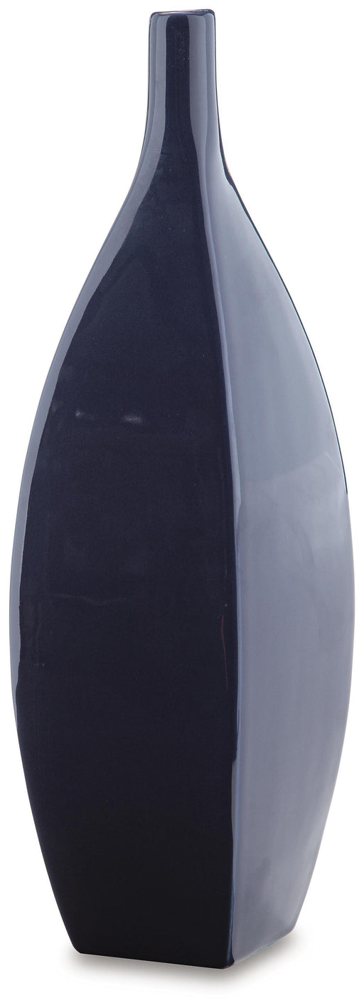 Abtinson Vase - alternate view 2