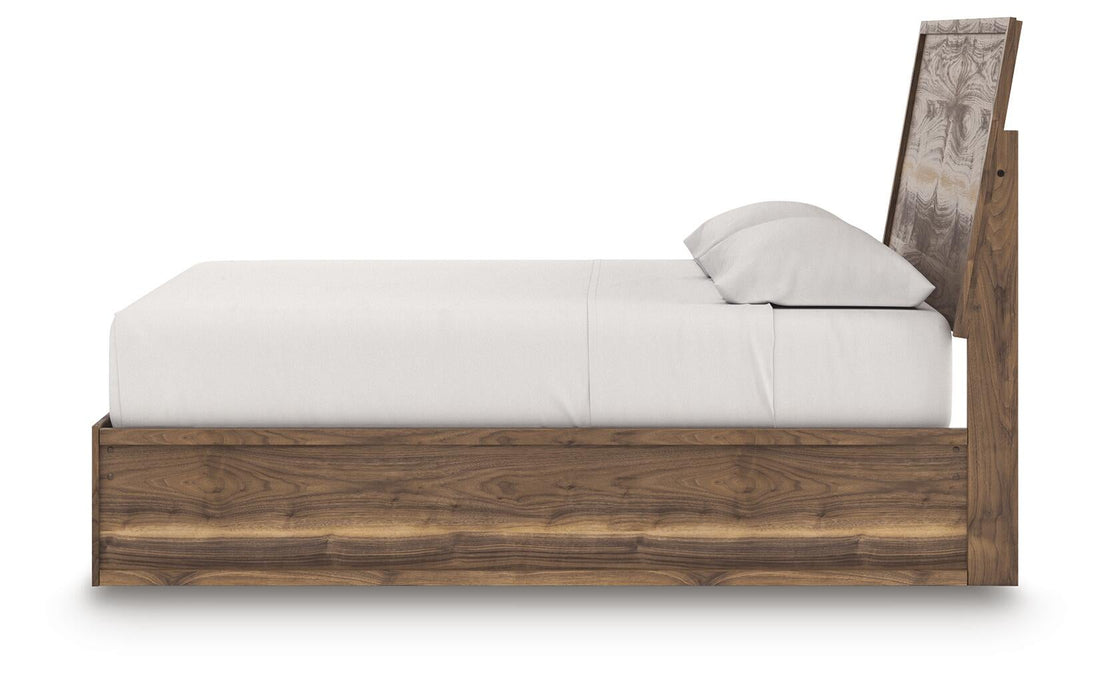 Chirason King Panel Bed - alternate view 7